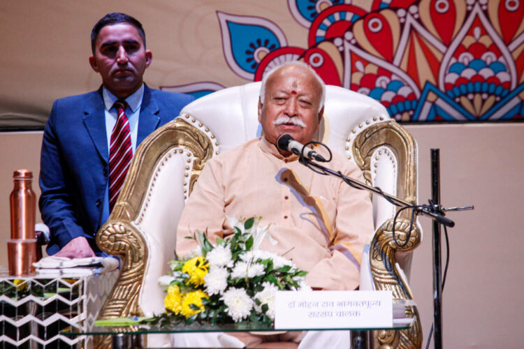 Bhubaneswar, Dec 20 (ANI): Rashtriya Swayamsevak Sangh (RSS) chief Mohan Bhagwat addresses the audience at the All India Literary Festival in Bhubaneswar on Wednesday. (ANI Photo)