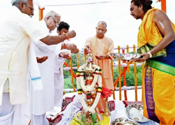 Ayodhya, Sep 05 (ANI): Uttar Pradesh Chief Minister Yogi Adityanath performs rituals during the Kumbhabhishekam and renovation ceremony of Sri Ramanathaswamy Temple, in Ayodhya on Thursday. (ANI Photo)