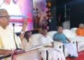 ഭഗവദ്ഗീതാ സ്വാദ്ധ്യായസമിതിയുടെ ആഭിമുഖ്യത്തില്‍ കാലടി ശ്രീശാരദാ സൈനിക് സ്‌കൂളില്‍ നടന്ന ഗീതായനം ദേശീയ സെമിനാര്‍ ആര്‍എസ്എസ് സഹസര്‍കാര്യവാഹ് ഡോ. കൃഷ്ണഗോപാല്‍ ഉദ്ഘാടനം ചെയ്യുന്നു. കെ.സി. സുധീര്‍ബാബു, ആര്‍. സഞ്ജയന്‍, പ്രൊഫ. കെ. ശിവപ്രസാദ്, സ്വാമി ബ്രഹ്‌മപരാനന്ദ, ഡോ. അര്‍ച്ചന ശ്രീനിവാസ് സമീപം.
