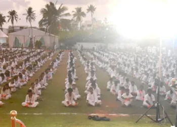 എളമക്കര ഭാസ്കരീയം കണ്വെന്ഷന് സെന്ററില് നടന്ന ബാലഗോകുലം നേതൃശിബിരത്തിന്റെ നയപ്രഖ്യാപന സമ്മേളനത്തില് പ്രജ്ഞാപ്രവാഹ് ദേശീയ സംയോജകന് ജെ. നന്ദകുമാര് സംസാരിക്കുന്നു.