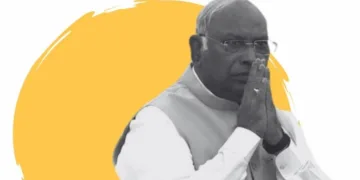 {"remix_data":[],"remix_entry_point":"challenges","source_tags":[],"origin":"unknown","total_draw_time":0,"total_draw_actions":0,"layers_used":0,"brushes_used":0,"photos_added":0,"total_editor_actions":{},"tools_used":{"transform":1},"is_sticker":false,"edited_since_last_sticker_save":true,"containsFTESticker":false}