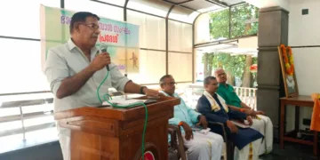 ആലുവ അദ്വൈതാശ്രമത്തിൽ നടന്ന ഭാരതീയ കിസാൻ സംഘ് സം സ്ഥാനനേതൃയോഗം ദേശീയ സമിതി അംഗം ഈ. നാരായണൻകുട്ടി ഉദ്ഘാടനം ചെയ്യുന്നു.